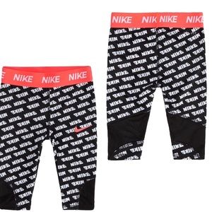 ♦️NWT Nike Dri fit graphic Capri leggings girls